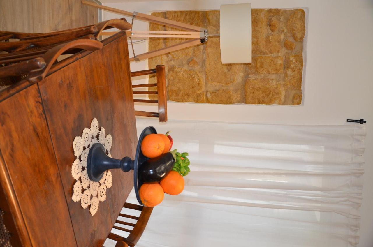 Ilgiardinodilina Apartment อากริเจนโต ภายนอก รูปภาพ